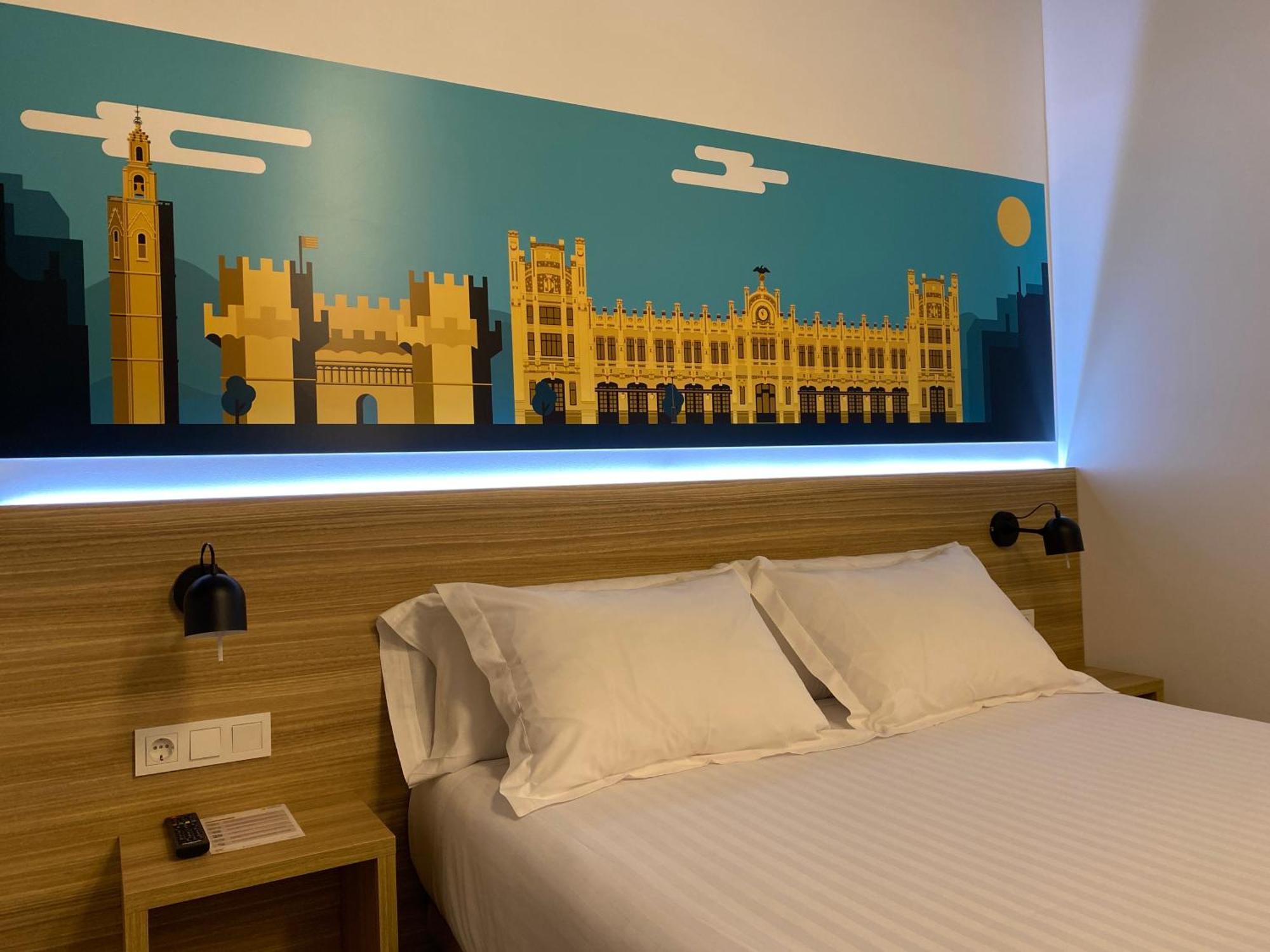 Original Domino House Hotel Валенсия Екстериор снимка